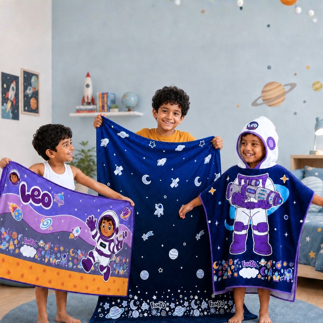 Leo the Astronaut kids combo featuring a Dark Blue Astronaut Hooded Poncho Towel, Leo the Astronaut Glow Blanket, and 70 × 140 cm quick-dry terry bath towel, designed for bath time, swimming, beach trips, bedtime, and everyday use.