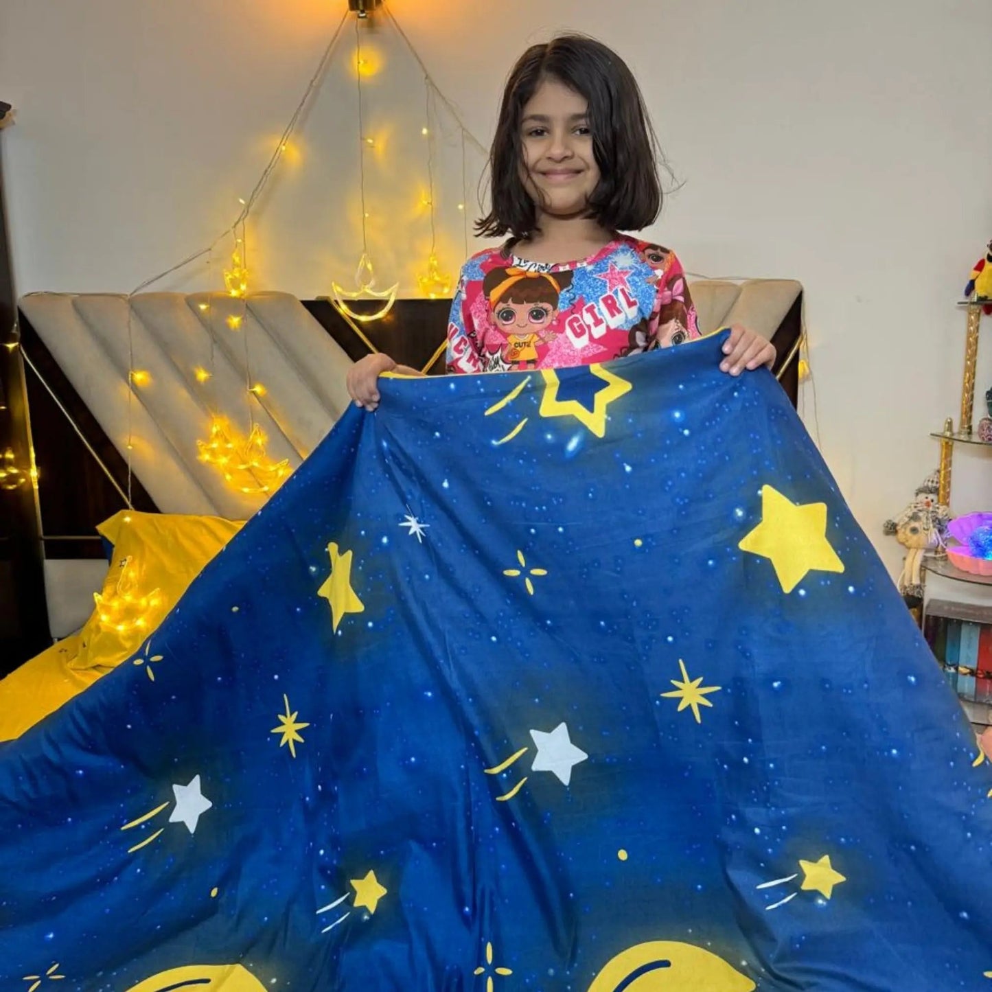 4pc Kids Bed Set – King Size Fitted Bedsheet , Comforter Cover & 2 Pillow Covers | Moon & Star Theme Famyo Shop WH