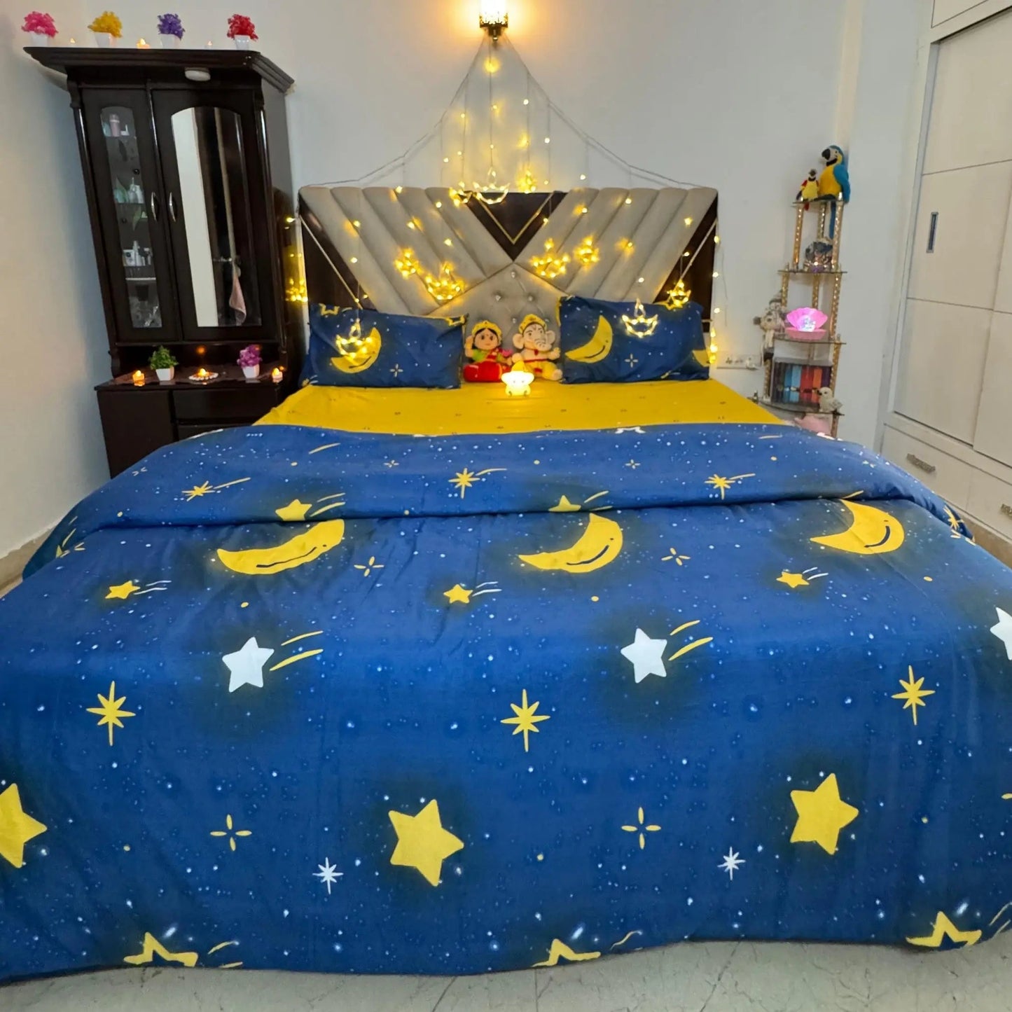 4pc Kids Bed Set – King Size Fitted Bedsheet , Comforter Cover & 2 Pillow Covers | Moon & Star Theme Famyo Shop WH