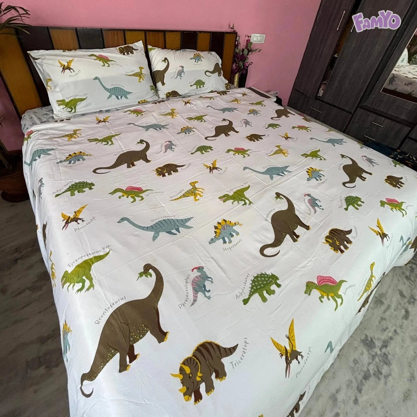 4pc Kids Bed Set – King Size Fitted Bedsheet , Comforter Cover & 2 Pillow Covers | Dino Park Theme Famyo Shop WH