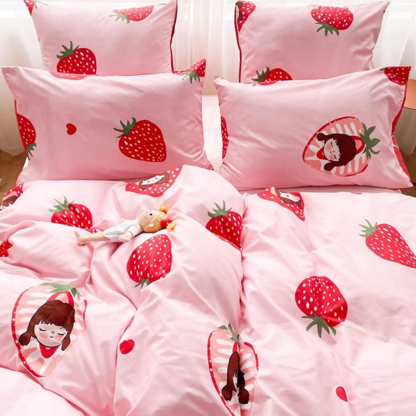 Strawberry Pink 250TC King Bedding Set (Set of 4 or Set of 5) Famyo