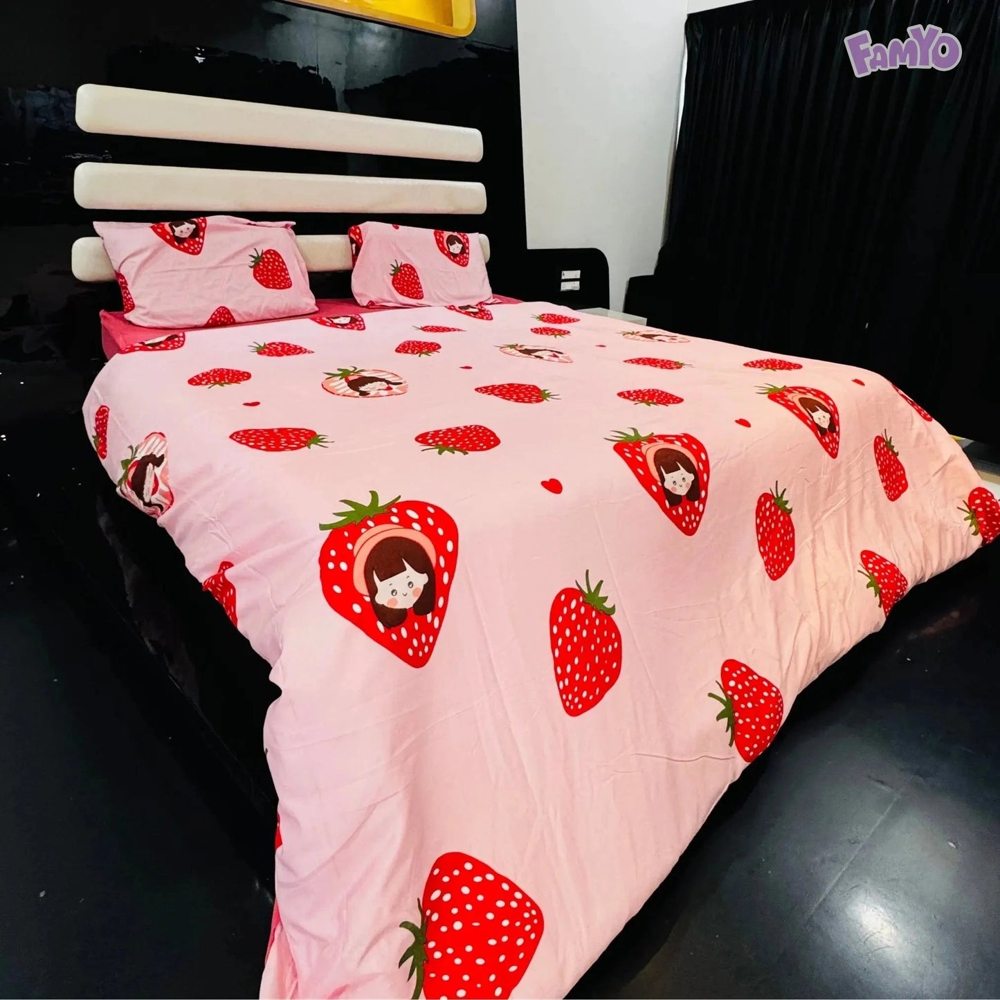 4pc Kids Bed Set – King Size Fitted Bedsheet , Comforter Cover & 2 Pillow Covers | Strawberry Pink Theme Famyo Shop WH