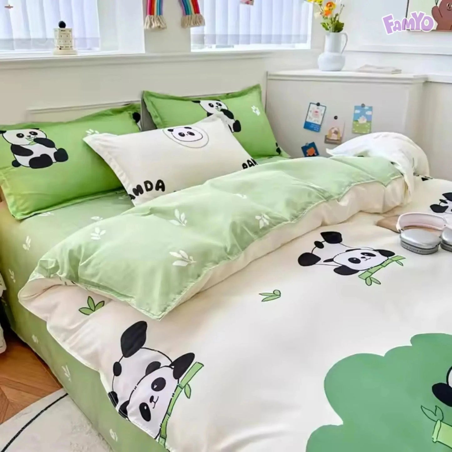Famyo Green Panda Printed 4 Piece Bedding Set and a Comforter for bedroom decor