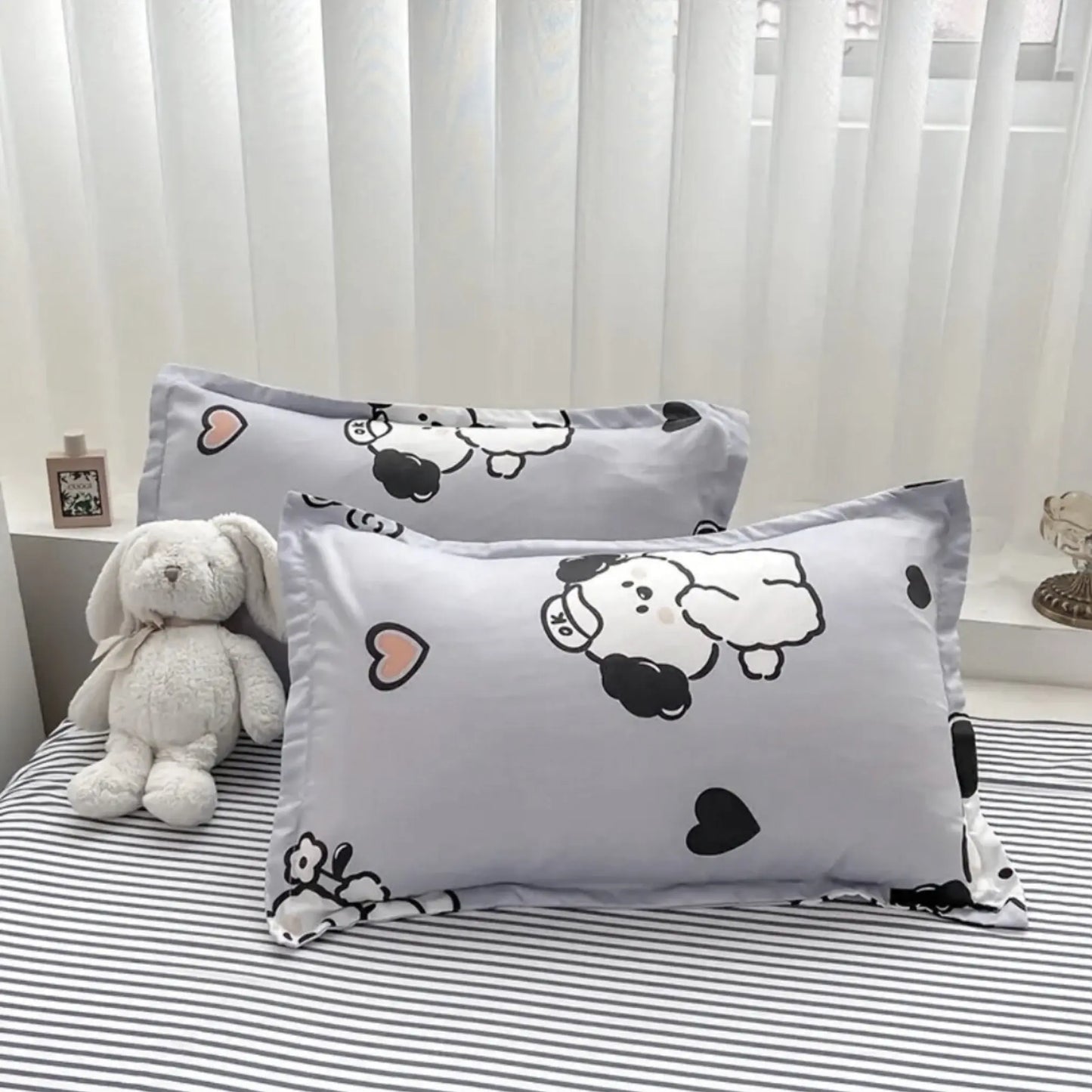 4pc Kids Bed Set – King Size Fitted Bedsheet , Comforter Cover & 2 Pillow Covers | Cute Puppy & Flowers Theme Famyo Shop WH