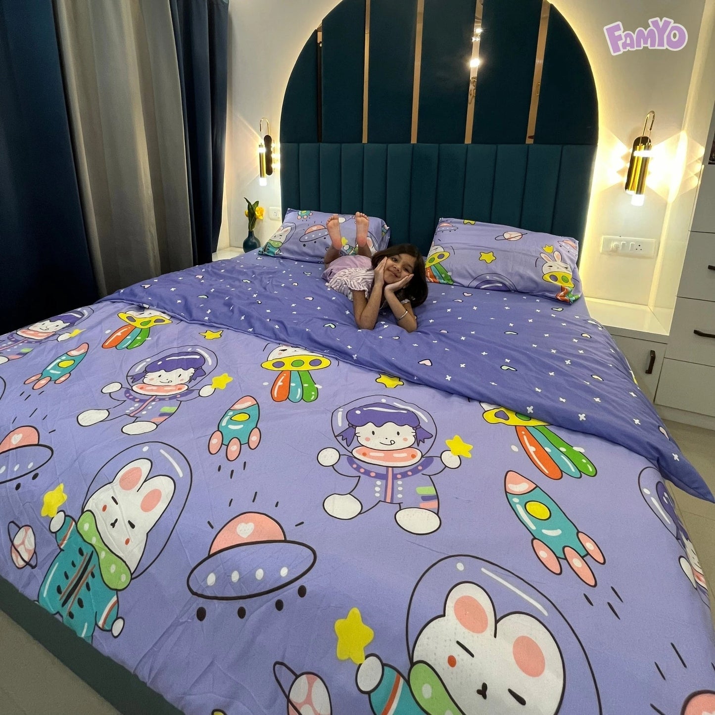 Famyo's Purple Astronaut Printed 4 Piece Bedding Set
