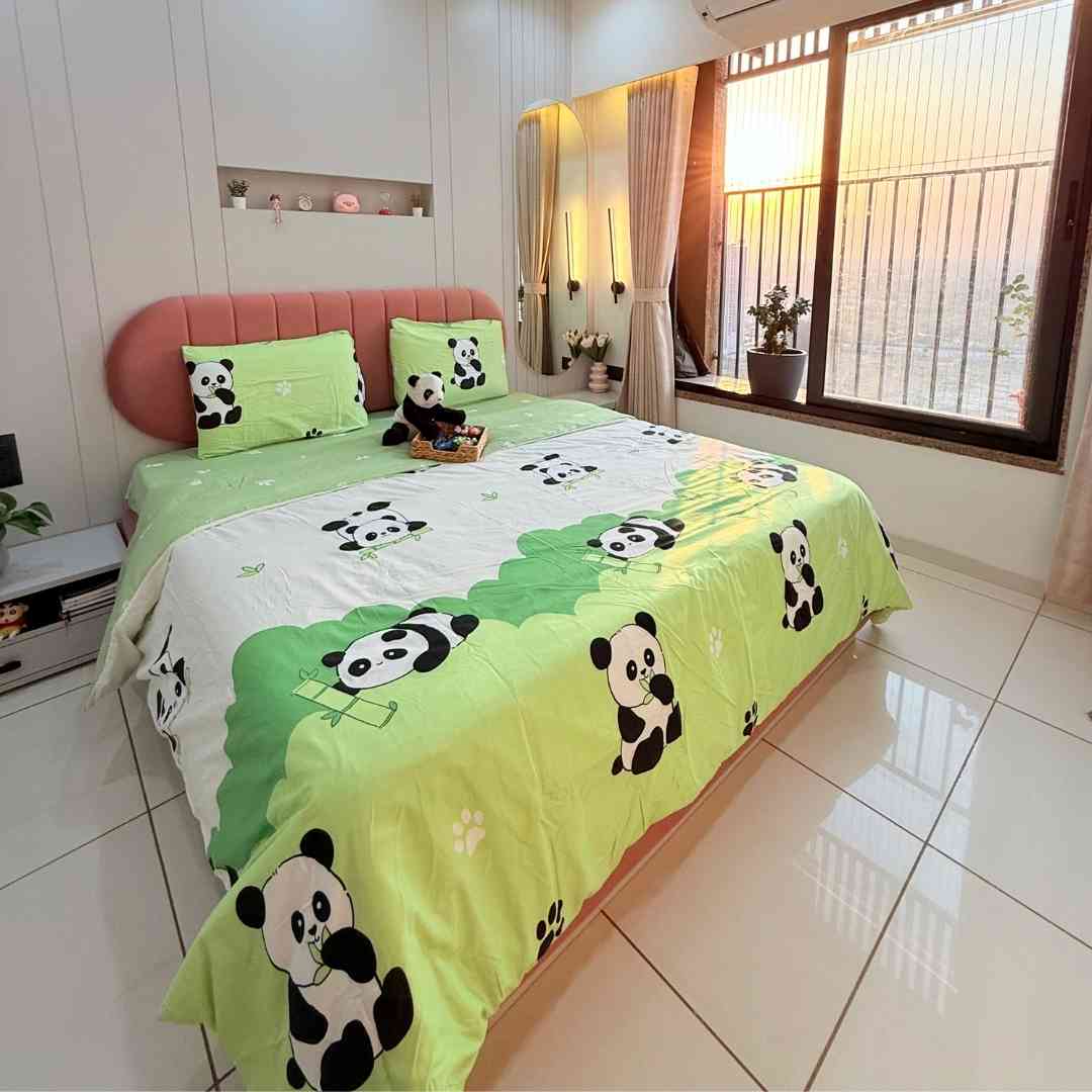 Green Panda 250TC King Bed Sheet Set (Set of 4 or Set of 5) Famyo