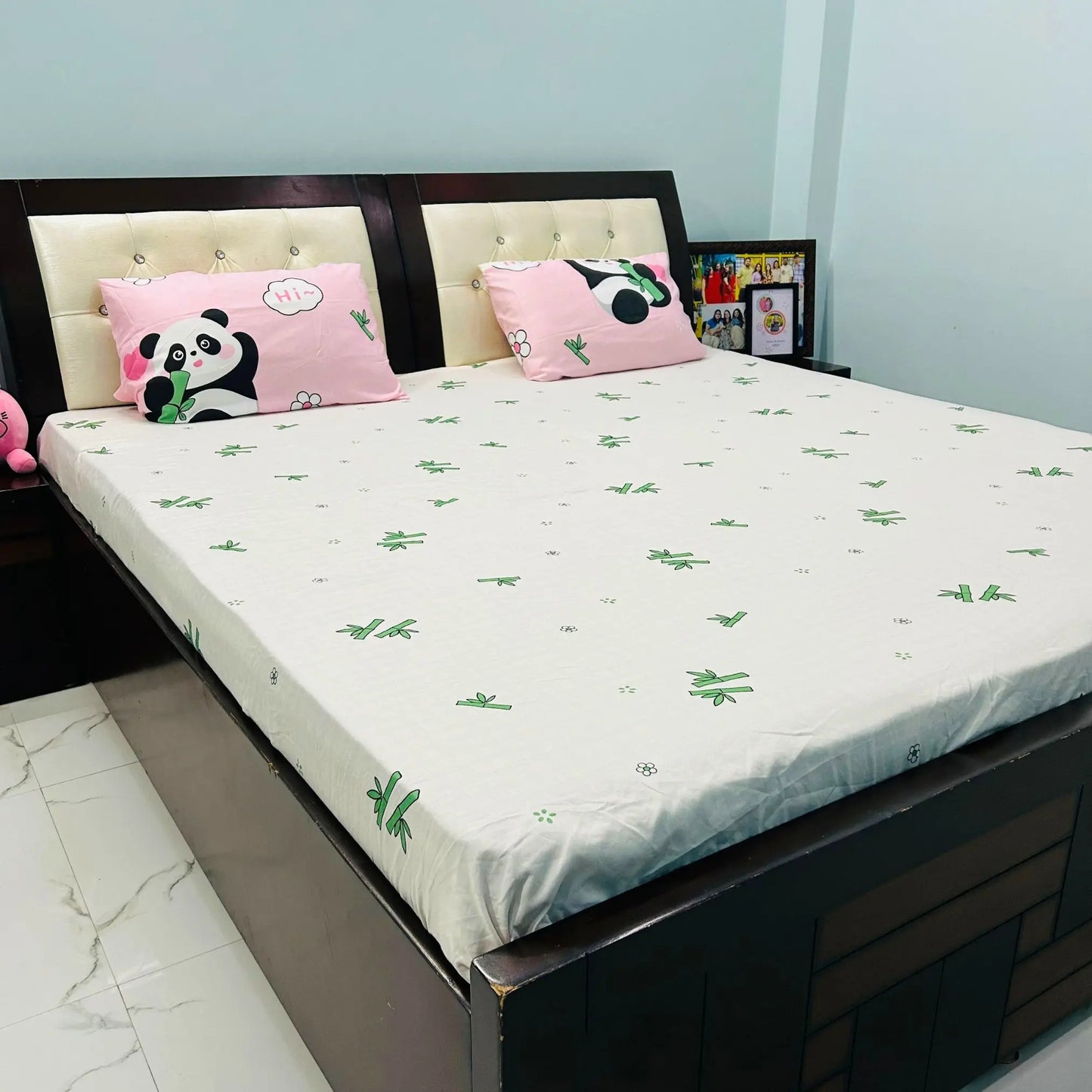 Famyo's Pink Sleepy Panda 250 TC Fitted Queen-Size Bedsheet for Kids bed