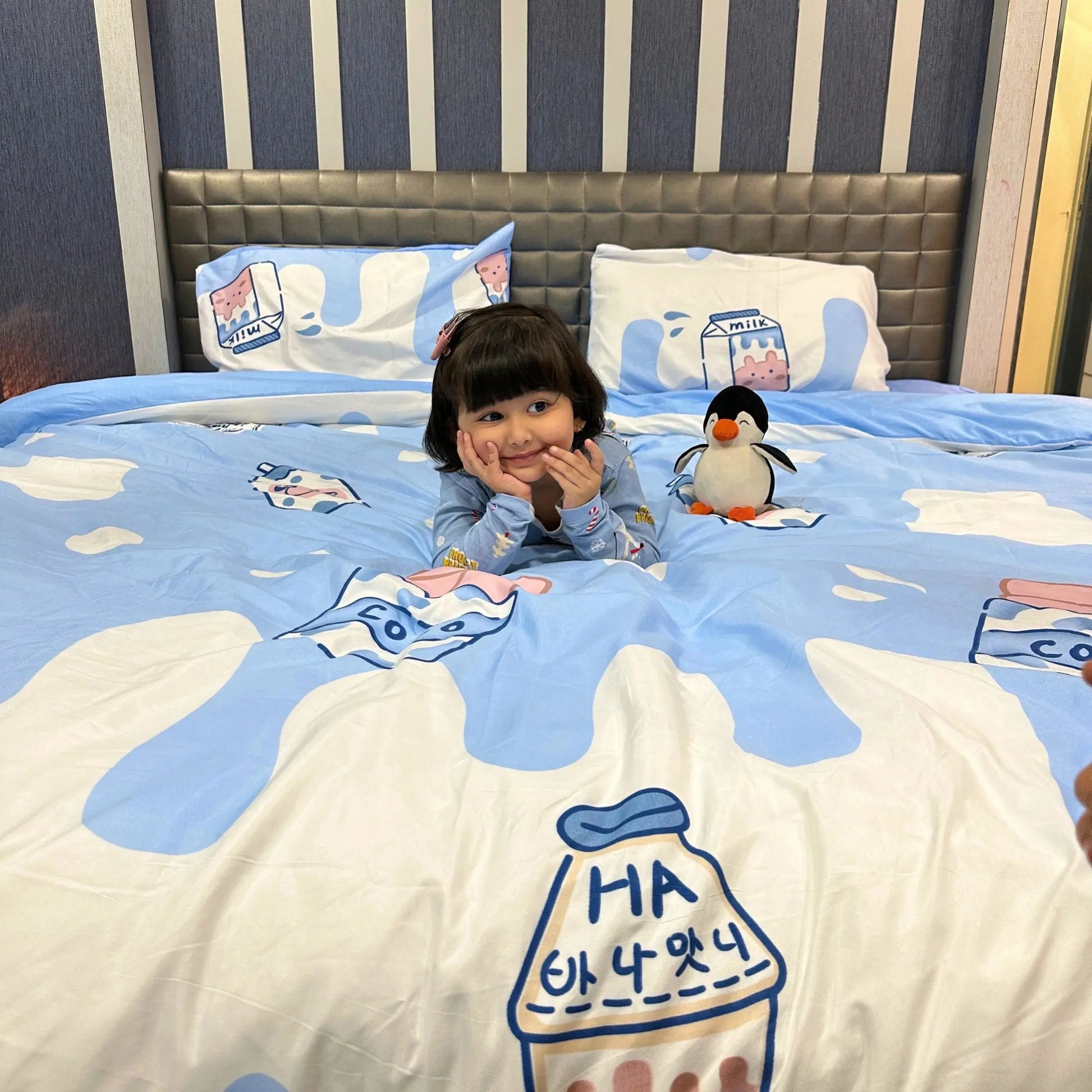 Reversible Duvet in Milk and Chocolate design, ideal for a Quick Kids' Room Makeover