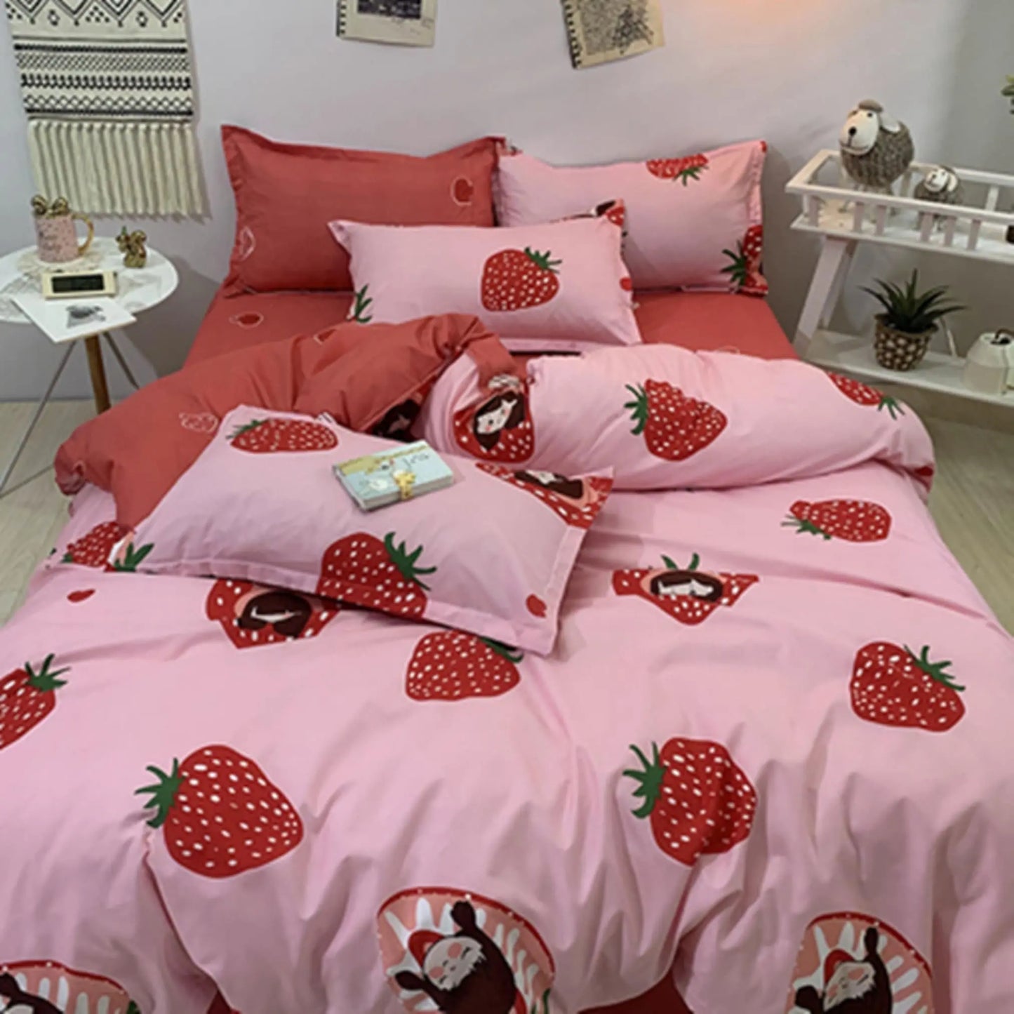 Famyo's Bedding set of 5 PC with Fitted bedsheet, comforter with a cover and 2X matching pillows in pink