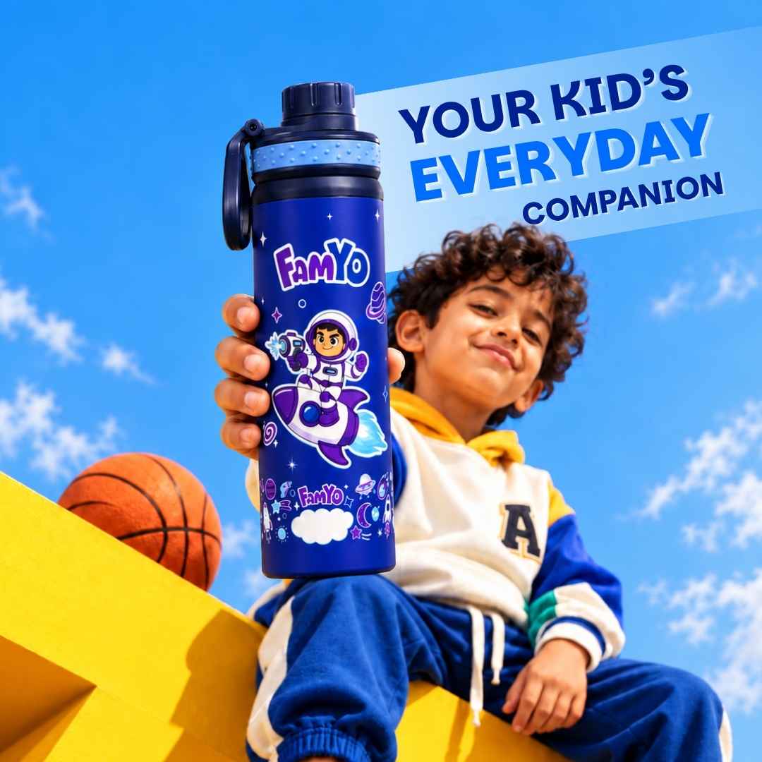 Kids stainless steel water bottle available in June the Unicorn, Rexy the Dinosaur, Leo the Astronaut, Dark Blue Astronaut, and Lavender Unicorn designs, featuring a 900 ml capacity, ideal for school, travel, and everyday hydration.