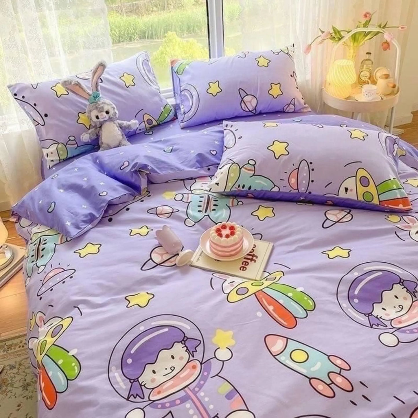 4pc/5pc King Bedding Set- Comforter Cover, Fitted Bedsheet, 2 Pillow Covers, Comforter in Purple Astronaut