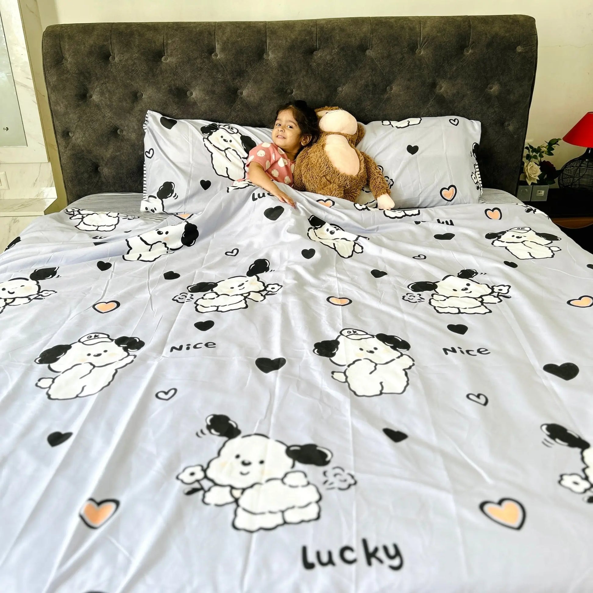 4pc Kids Bed Set – King Size Fitted Bedsheet , Comforter Cover & 2 Pillow Covers | Cute Puppy & Flowers Theme Famyo Shop WH