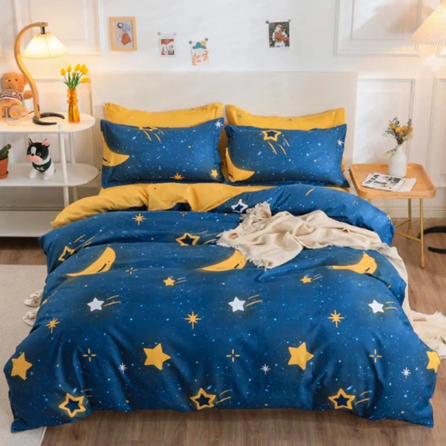 Famyo's Moon and Stars Printed Bedding set of 5 for Kids