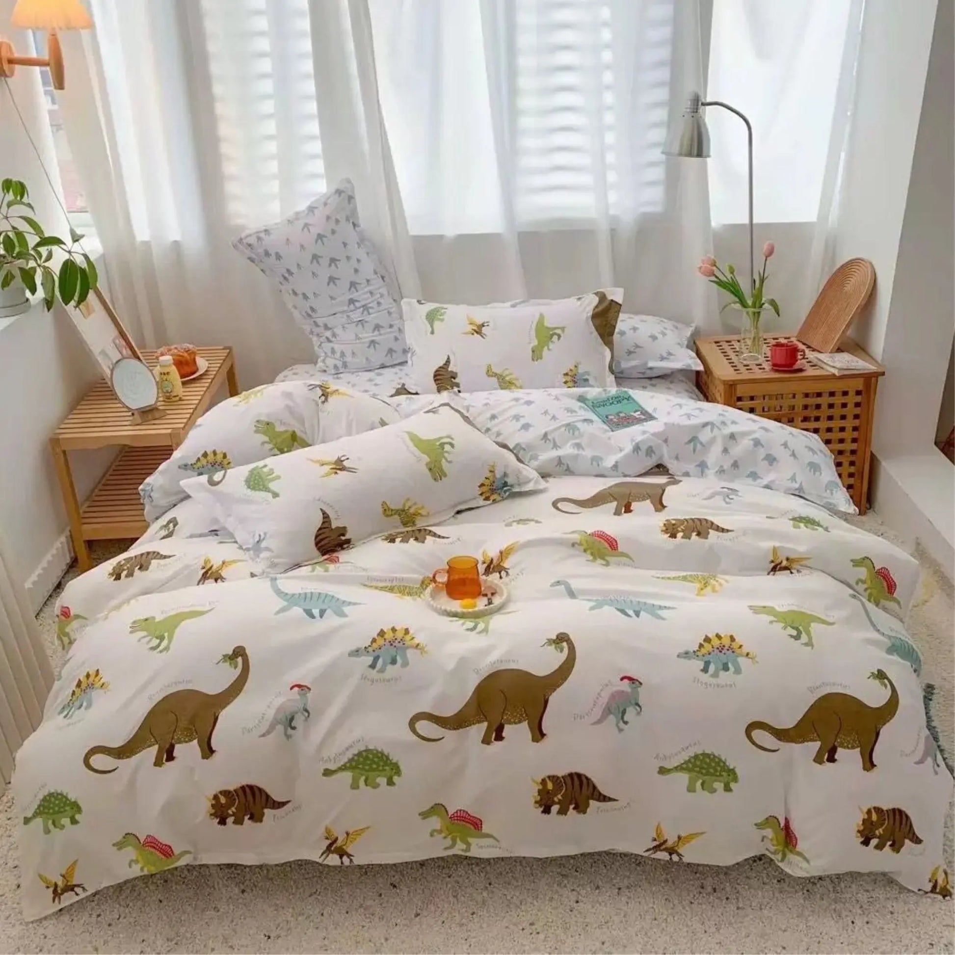 Famyo's Cute Dino Park Printed King Size Bedding Set and Duvets for Kids