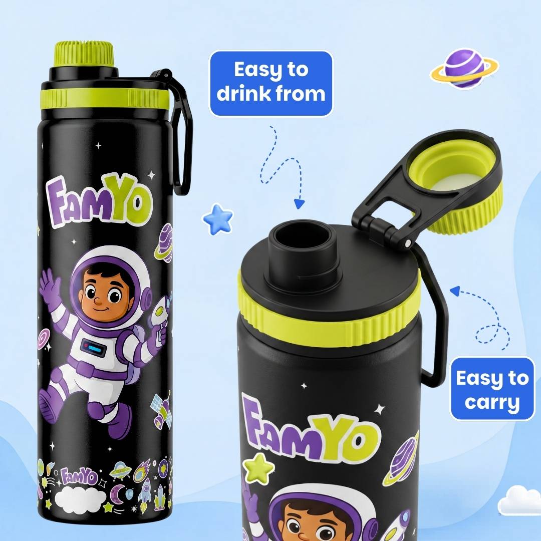 Famyo Leo the Astronaut 900 ml for kids - school essentials - easy to drink - easy to carry