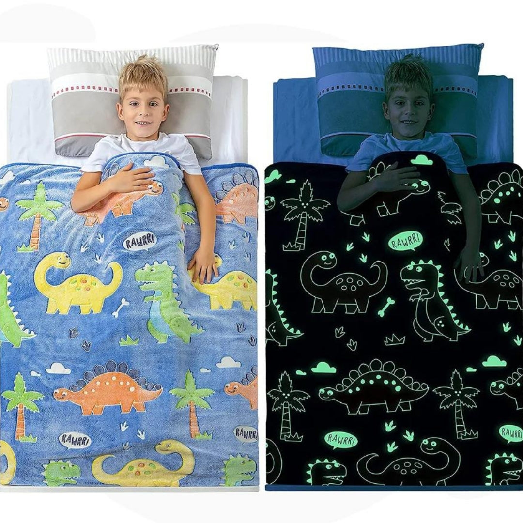 Dinosaur Glow in The Dark Blanket for Kids | 200 x 152cm, 0-15 Years, Queen Size Flannel Blanket | Birthday Gift for Kids Bed, Sofa, or Couch