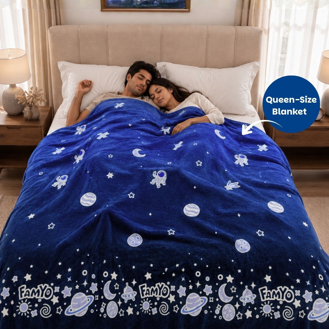Leo the Astronaut Glow Quilt/Blanket/AC Comforter, Poncho Towel & Bath Towel Combo for Kids | Glow Blanket & Quick-Dry Towels | Gift Set for Kids