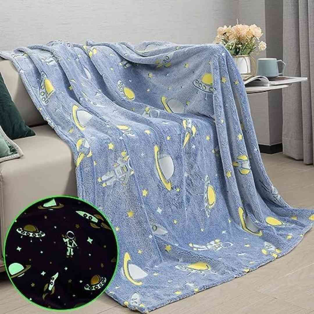 Glow in the dark kids blanket – breathable microfiber with space theme