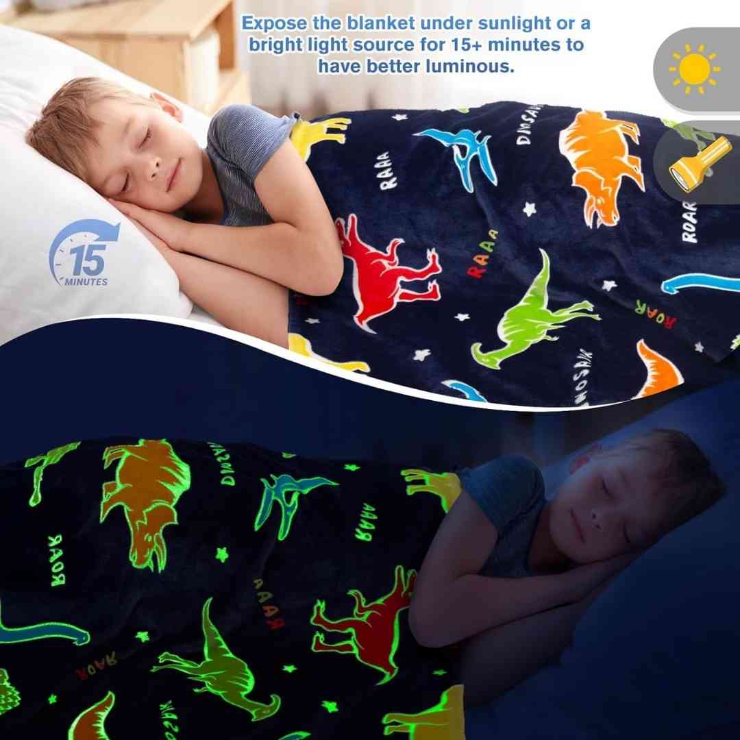 Famyo cozy dinosaur blanket – perfect AC blanket for 0–15 year olds