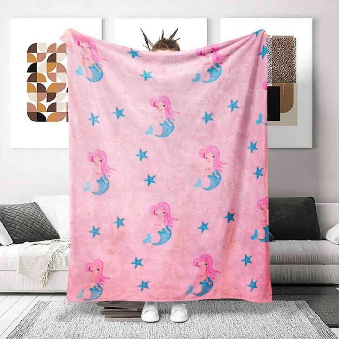 Glow in the dark kids blanket – 200x152 cm mermaid design for cozy sleep