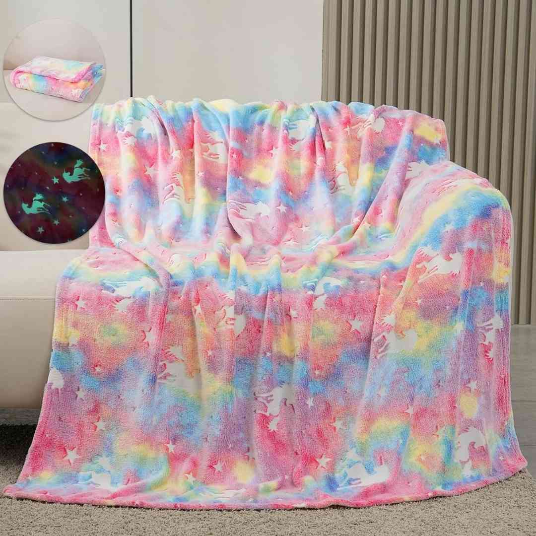 Famyo pink unicorn blanket – glow-in-the-dark magic for sleep