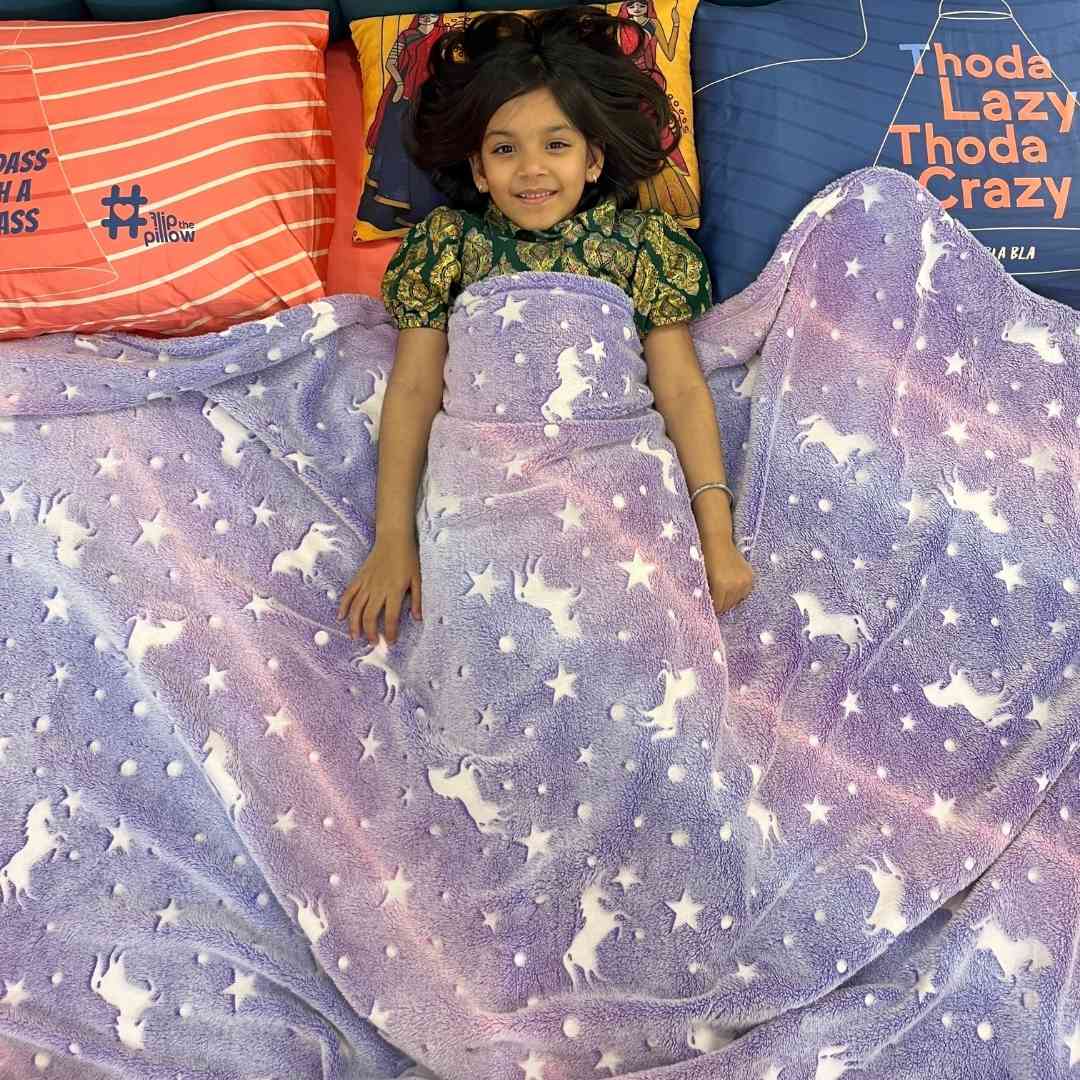 Purple Unicorn character blanket – glow in the dark, perfect for night comfort