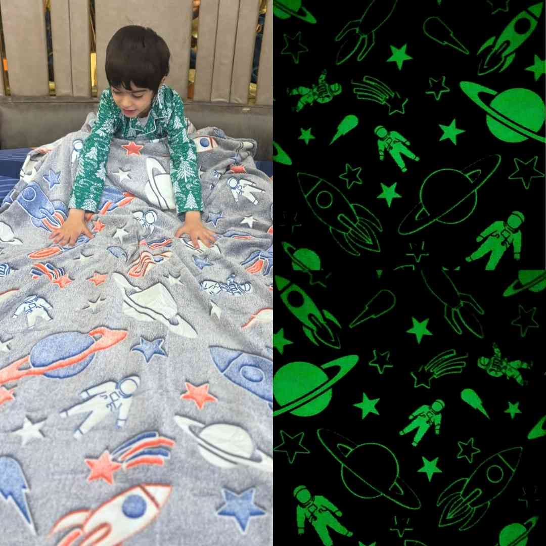 Famyo blanket set – 200x152 cm glow in the dark blankets with unicorn and spaceship