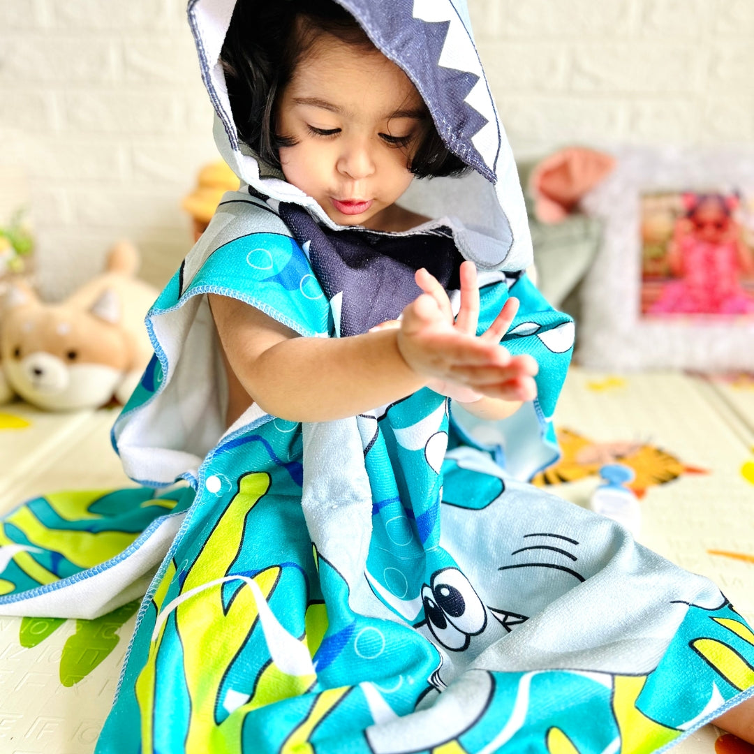 Cute Shark Poncho Bath Towel for Kids, 1-7 years, 60 x 60cm | 100% Cotton, Skin-Friendly Microfiber Hooded Toddler Pool Towel | Quick-Drying, Water Absorbing, Full-Size Bathrobe